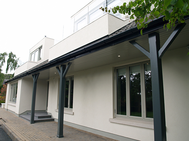 Attractive veranda/porch area